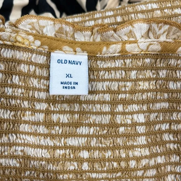 Old Navy Yellow Floral Dress - Picture 5 of 6